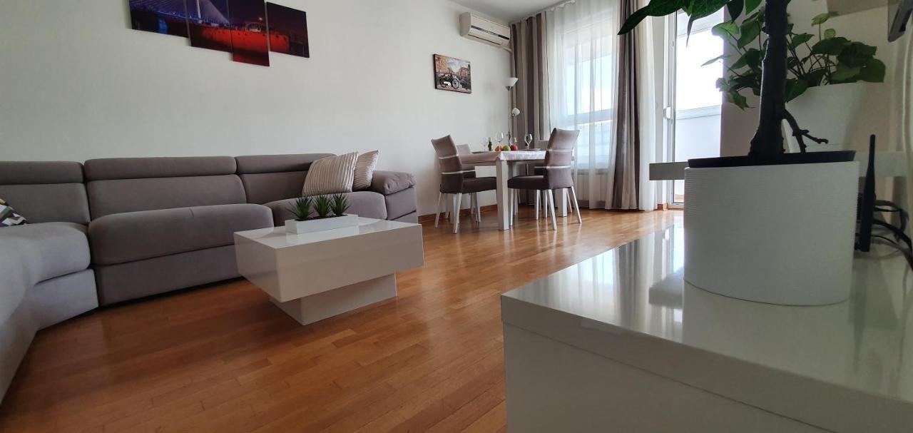Royal Apartment Belvill Белград Екстериор снимка